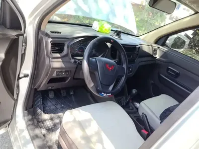 Wuling Hongguang V