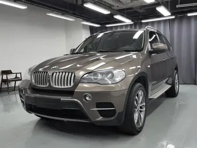 BMW X5 (Import)