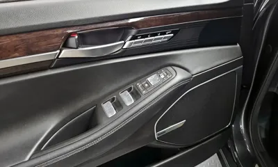 Genesis EQ900