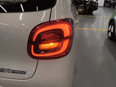Wuling MINIEV