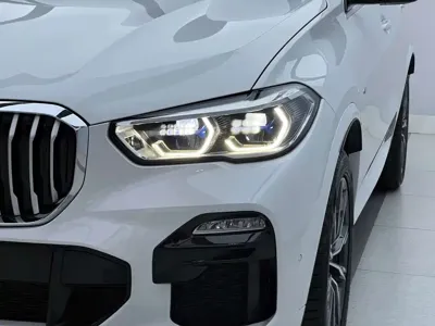BMW X5 (Import)