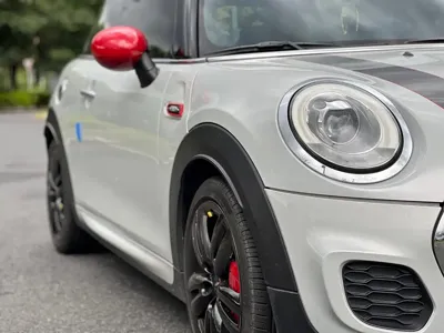 MINI Mini JCW