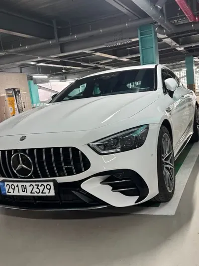 Mercedes-Benz AMG GT