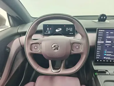 Nio ET5
