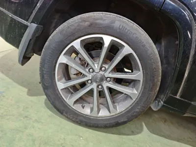 Jeep Grand Commander
