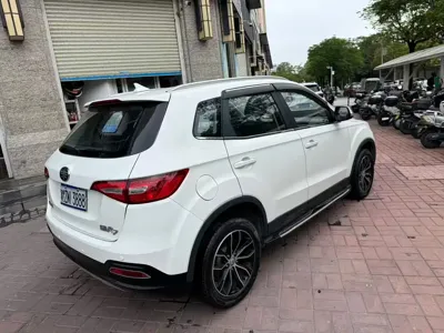 FAW Senya R7