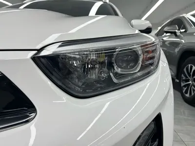 Kia KX1