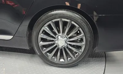 Kia K9
