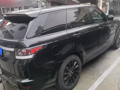 Land Rover Sport