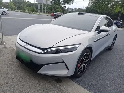 BYD 汉L