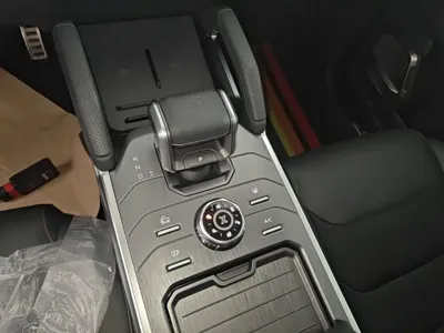 Jetour Traveller