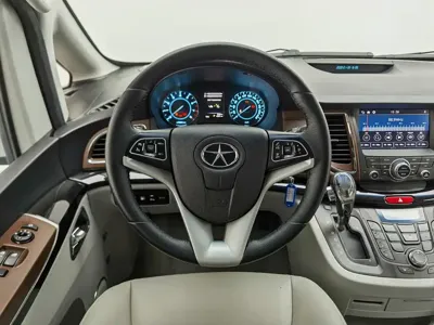JAC Refine M5