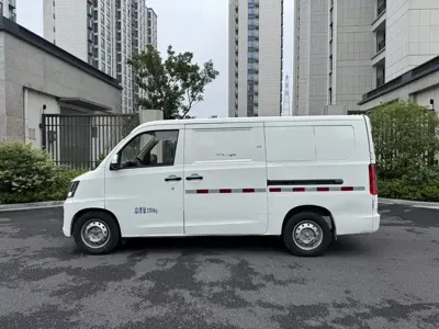 FAW 佳宝V80新能源