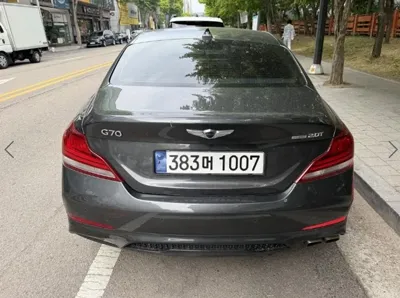 Genesis G70