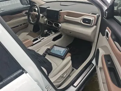 Geely ICON
