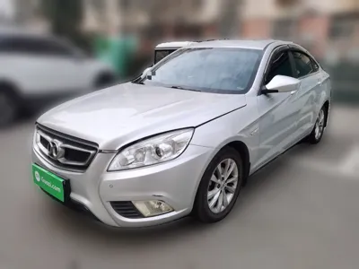 BAIC Senova D50