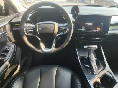 Roewe i5