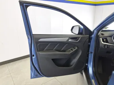 Roewe RX5