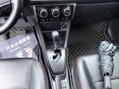 Toyota Yaris L