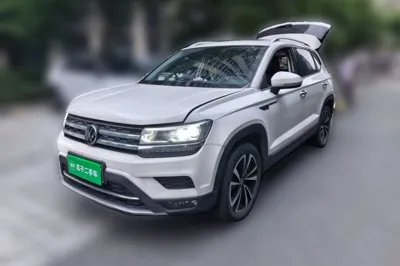Volkswagen Tharu