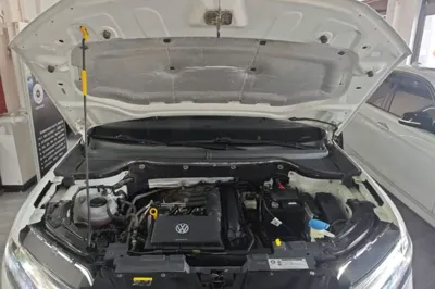 Jetta VS5