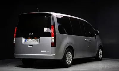 Hyundai Staria