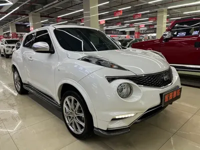 Infiniti ESQ