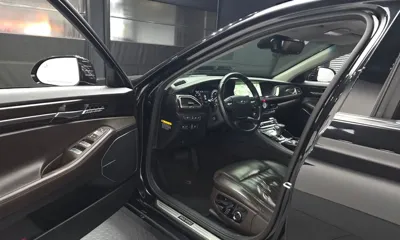 Genesis EQ900