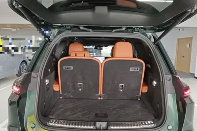 Li Auto L9