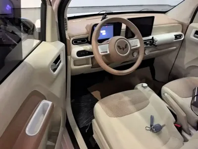 Wuling MINIEV