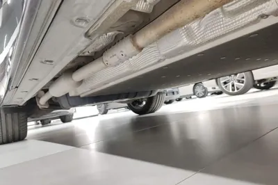 Li Auto L8
