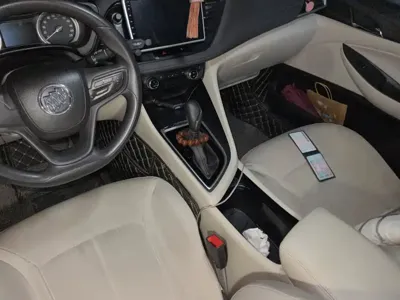 Buick GL6