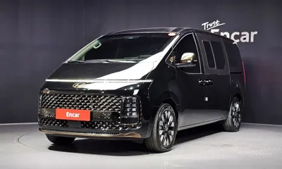 Hyundai Staria