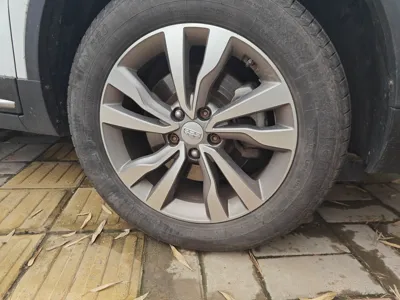 Geely Auto Emgrand X7 Sport