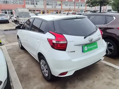 Toyota Yaris L