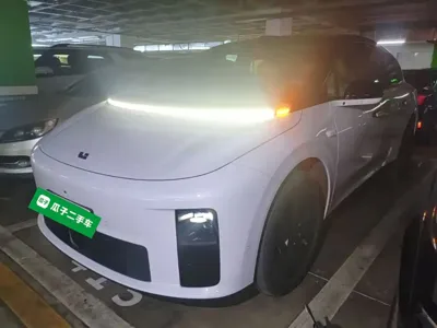 Li Auto 理想i6