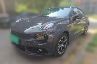Lynk & Co 02