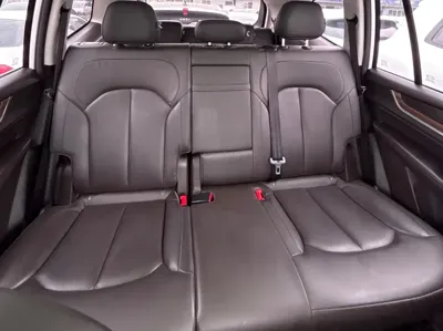 Roewe RX8