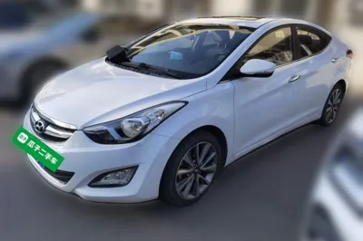 Hyundai Elantra (5th Generation