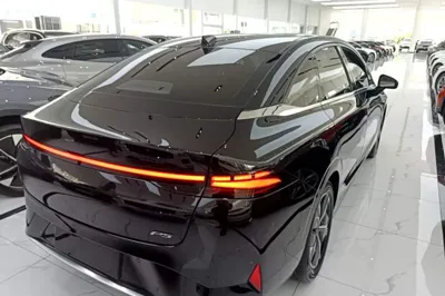 Xpeng P5