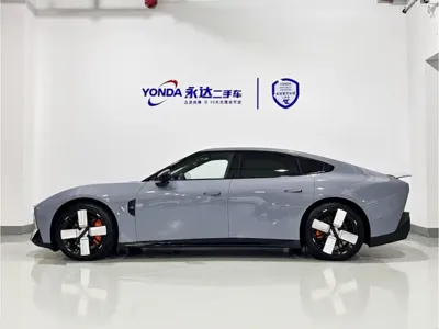 Xpeng P7