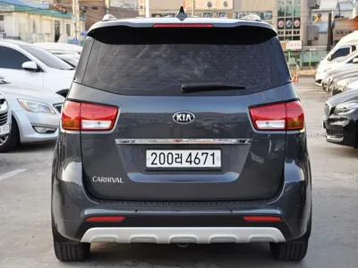 Kia Canival