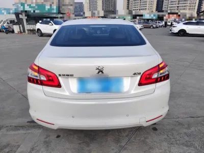 Peugeot 408