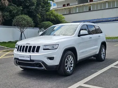 Jeep Grand Cherokee (Import)