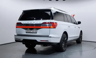 Lincoln Navigator
