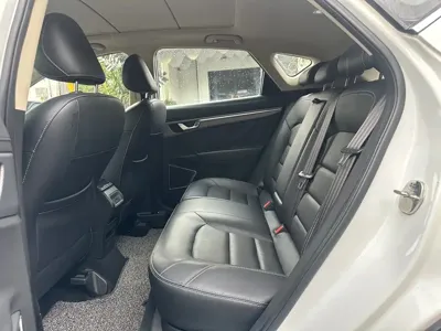 Geely Emgrand GS