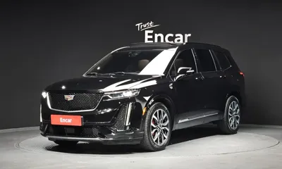 Cadillac XT6