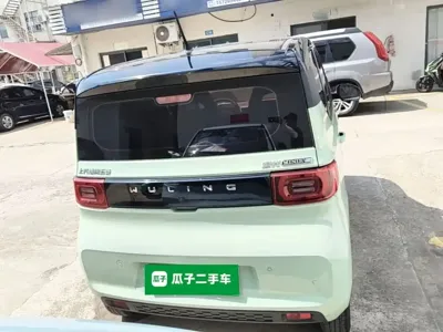 Wuling MINIEV