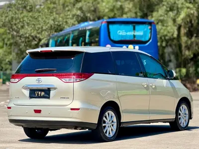 Toyota Previa