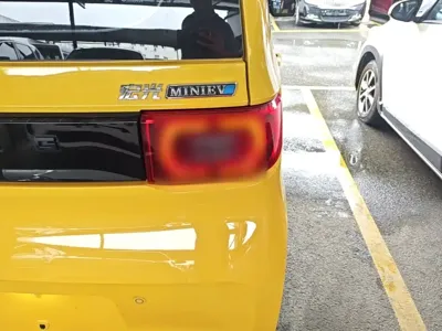 Wuling MINIEV